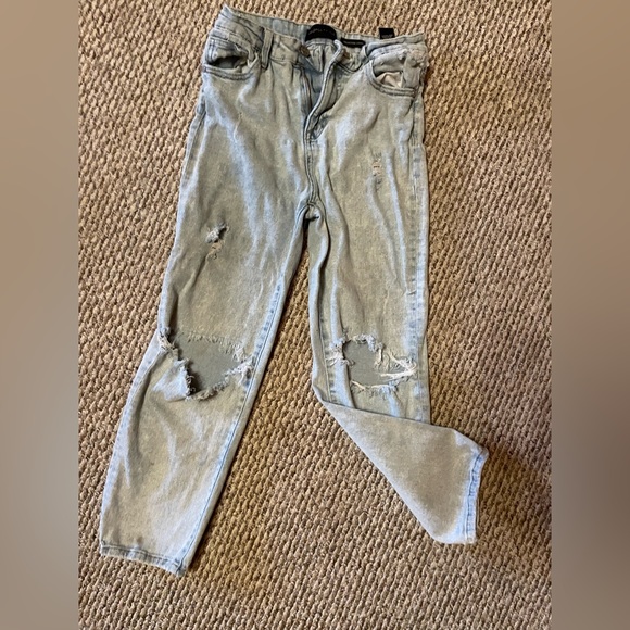 High rise straight light blue jeans front Kendall and Kylie - Picture 2 of 6